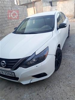 نيسان ألتيما